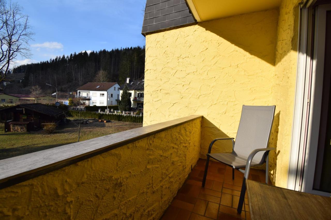 Gasthof Roseneck Wallenfels Luaran gambar