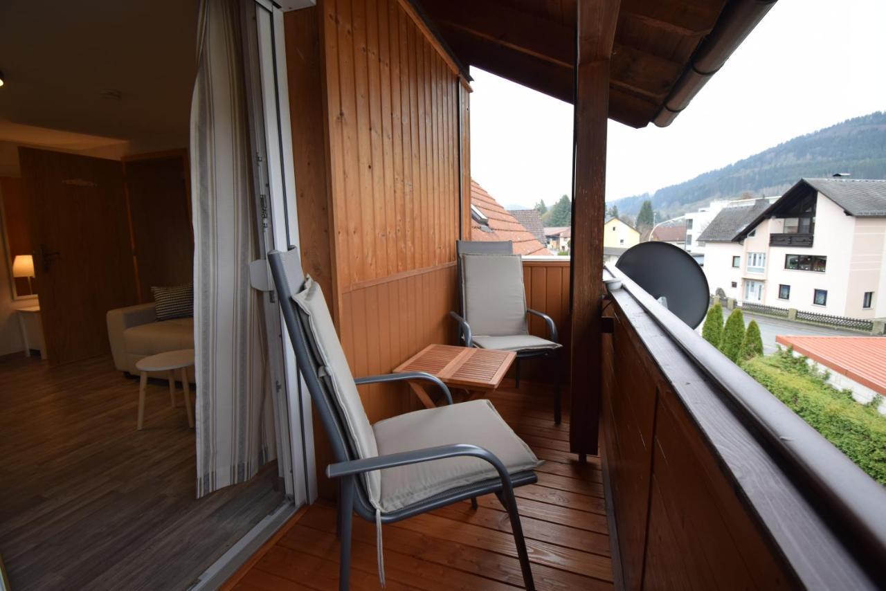 Gasthof Roseneck Wallenfels Luaran gambar